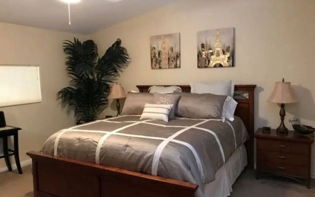 Pam Crow 3 Bedroom Condo