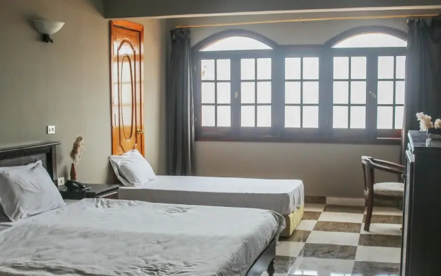 Serenity Lodge