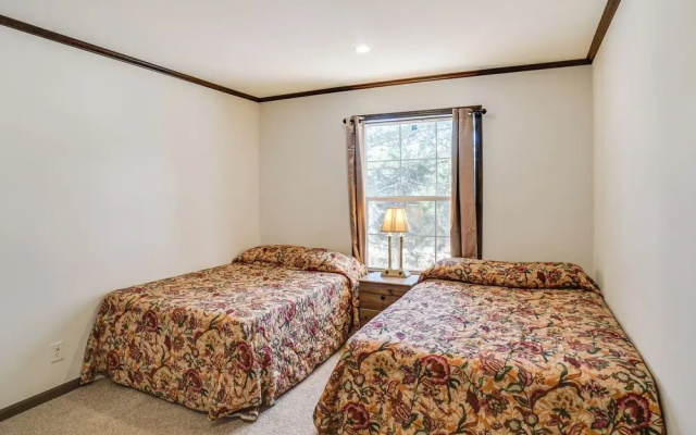 Dog-friendly Miller Hunting Retreat!