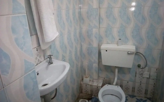 Royal Prince 2 Hotel