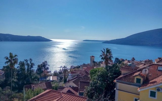 Pool Villa Luxoria Trebesin