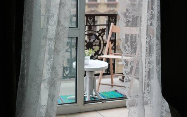 Rooms on Nevsky Prospekt