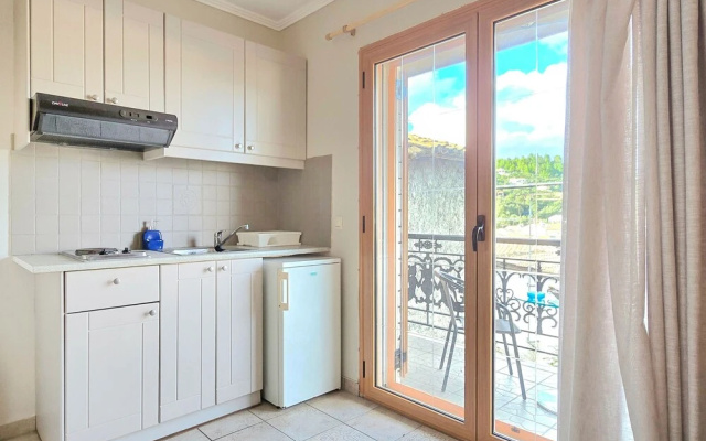 Lefkas Apt in Gaios With 1 Bedrooms and 1 Bathrooms