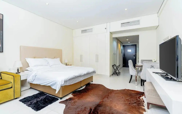 Executive stay with hotel facilities