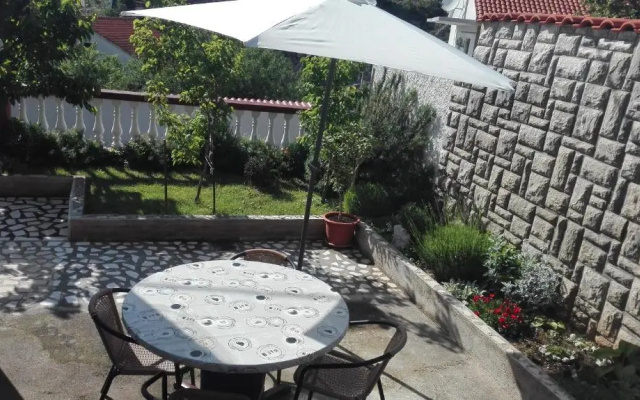 Apartment Dunja