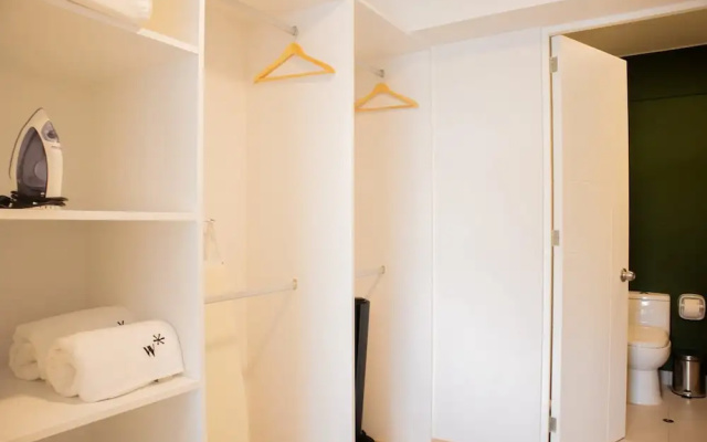w Fresh & Modern 1BR w/ Balcony in Miraflores