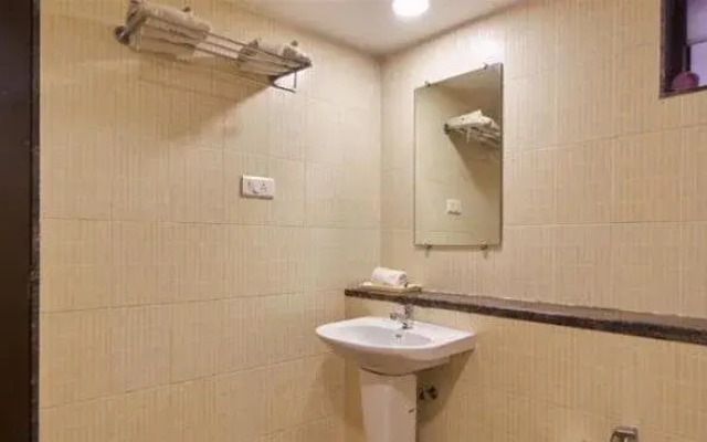 Hotel Vasanth Mahal