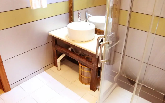 Xiamen Wanjia Yunding Hotel