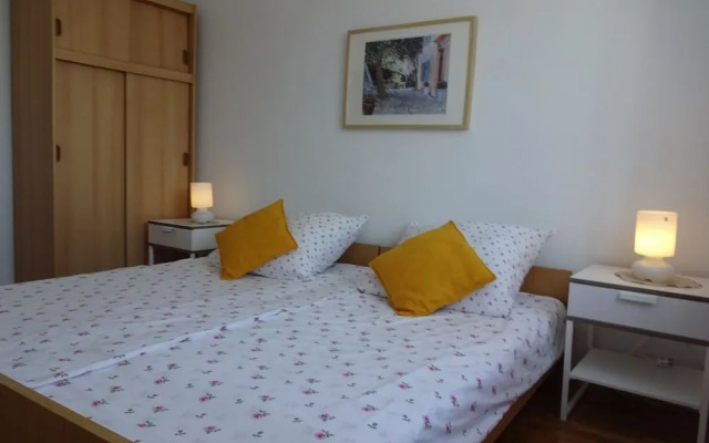 Apartment 802