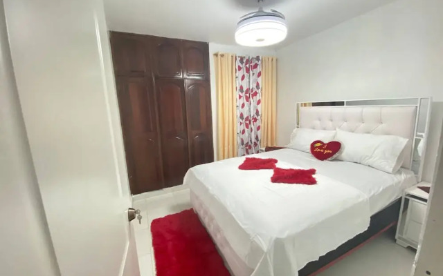 9DR 3-bedroom Apartment Near Monumental Area