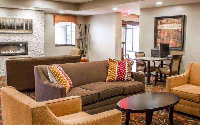 Comfort Inn & Suites Wadsworth