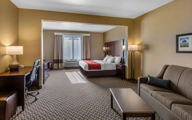 Comfort Suites Seaford