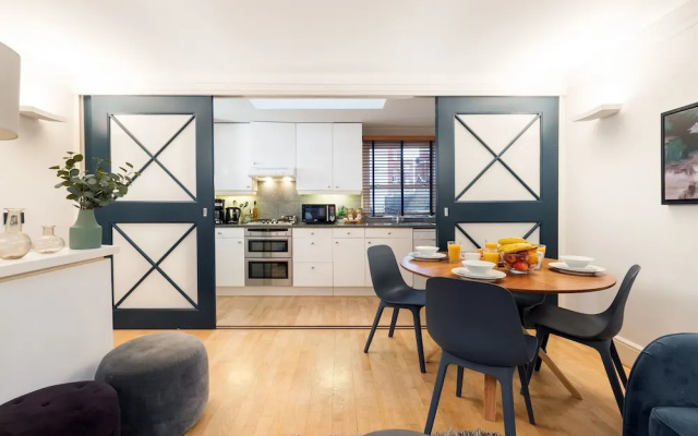 Knightsbridge - Hyde Park Apartment