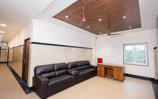 Jayanthi Mahal Residency