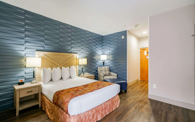 Best Western Peace Arch Inn