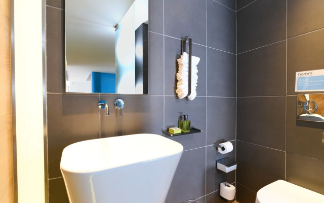 180m² homm Newly Renovated Luxurious Penthouse