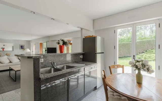 Luxury Haven With Pool, Tennis and Large Garden