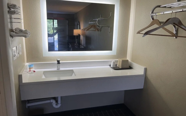 Super 8 Motel - Jessup Baltimore Area