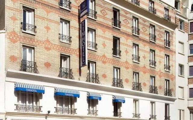 Отель Ibis Styles Paris Place d'Italie - Butte Aux Cailles вид на фасад