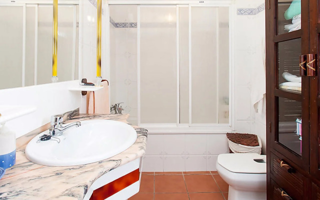Villa Laura 33244