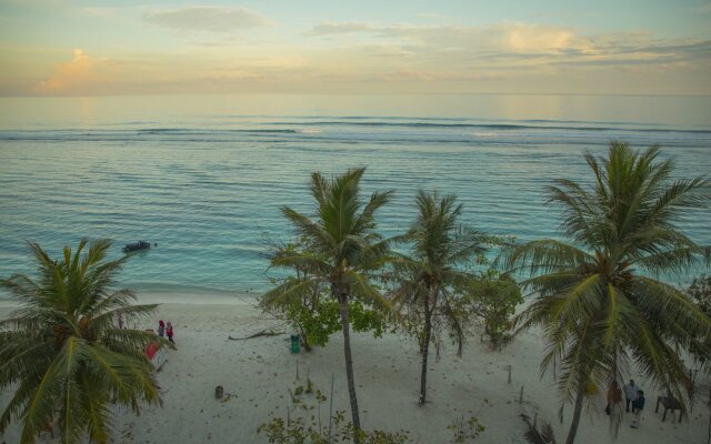 Huvan Beach Hotel at Hulhumale' 2