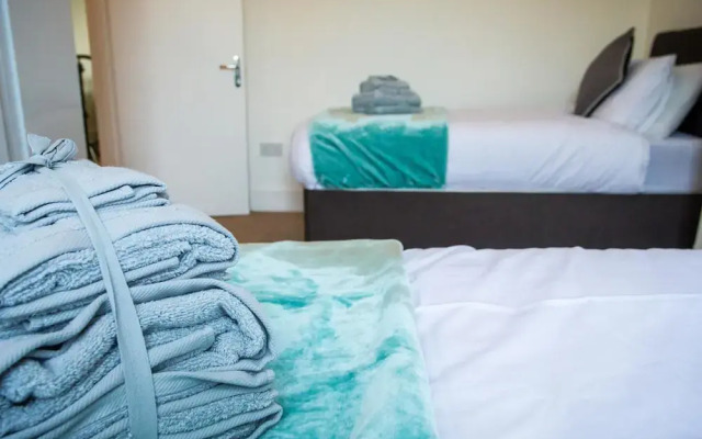 Отель Celebrity Apartments Великобритания, Брайтон - отзывы, цены и фото номеров - забронировать отель Celebrity Apartments онлайн комната для гостей