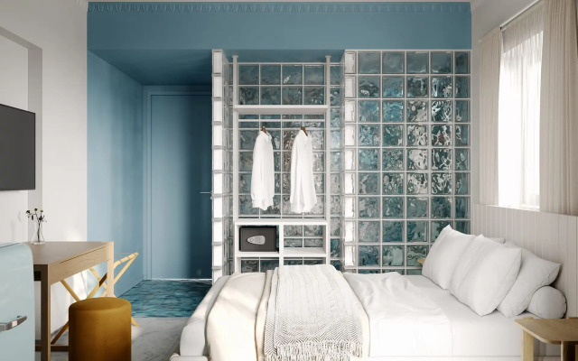 Aria Blue Suites