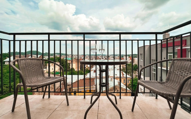 Royal apartment on Shevchenka 38 str
