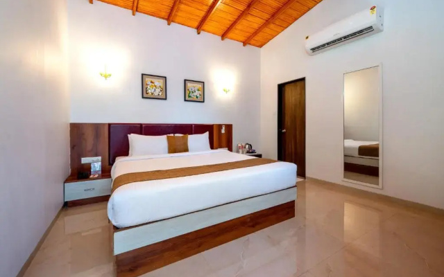 Freesia Resort by Express Inn