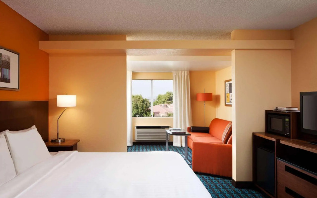 Country Inn & Suites by Radisson, Phoenix Airport, AZ