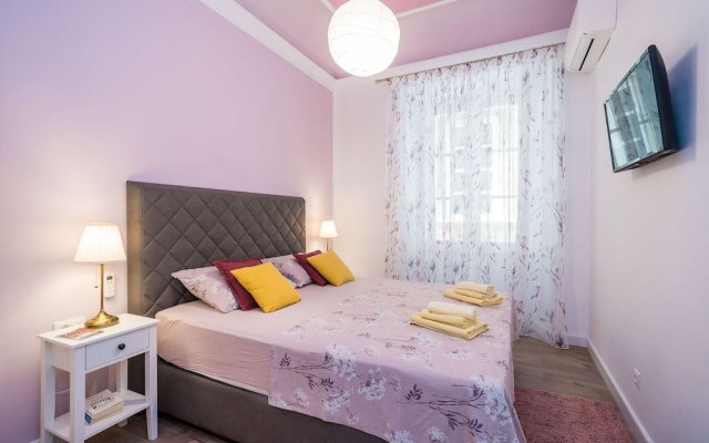 Old Town Apartment Near Stradun