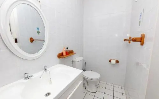 Nothando Backpackers Lodge