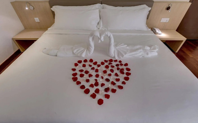 Rocana Hotel