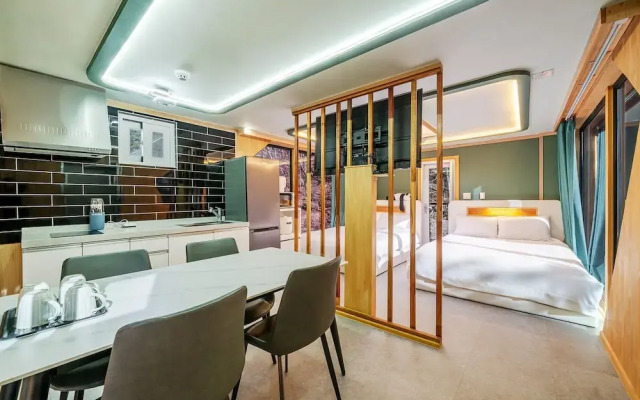 Gyeongju Space Private Pool Villa