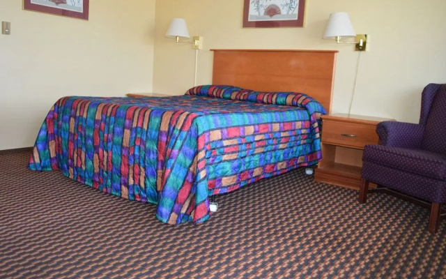Midway Motel