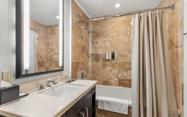Ocean Front 2BR Residence