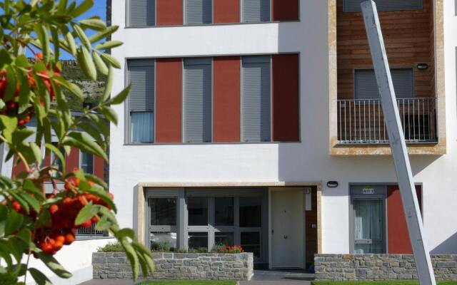 Отель WIFI Pirineo Suites Formigal Ordesa Испания, Сабиньяниго - отзывы, цены и фото номеров - забронировать отель WIFI Pirineo Suites Formigal Ordesa онлайн вид на фасад