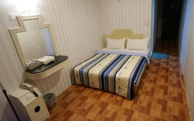Yi Yuan Hotel