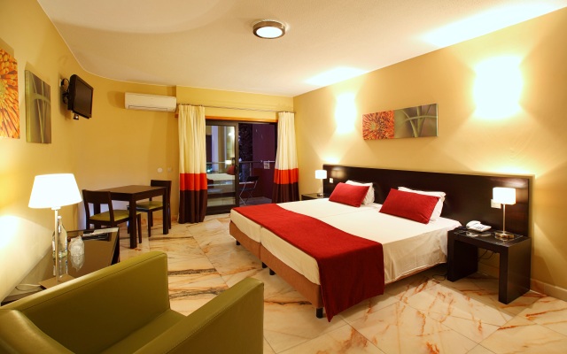 Hotel Topazio Албуфейра комната для гостей