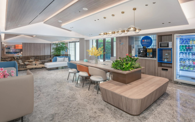Holiday Inn Express Xi An North Station