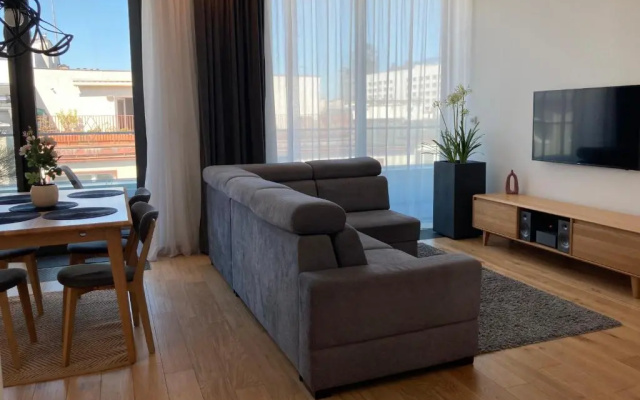 Baltiq Plaza Apartment