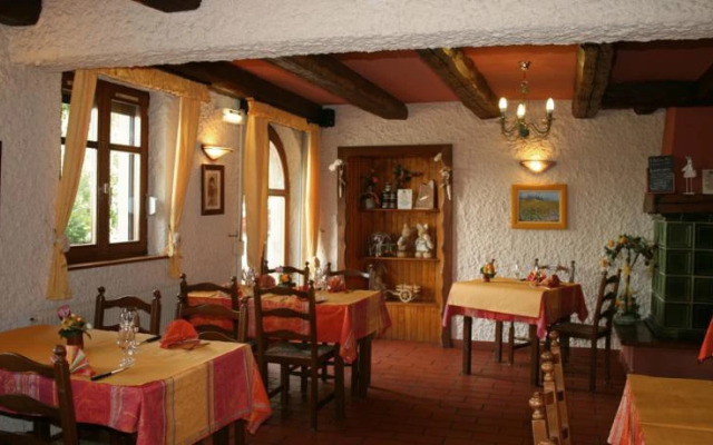 Hotel Le Bouton D'Or