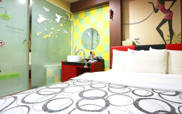 Shim Hotel