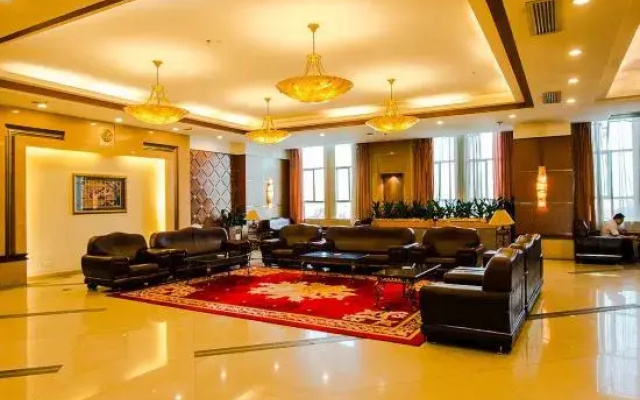 Huaxia Pearl Hotel