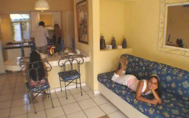 Cerritos Resort