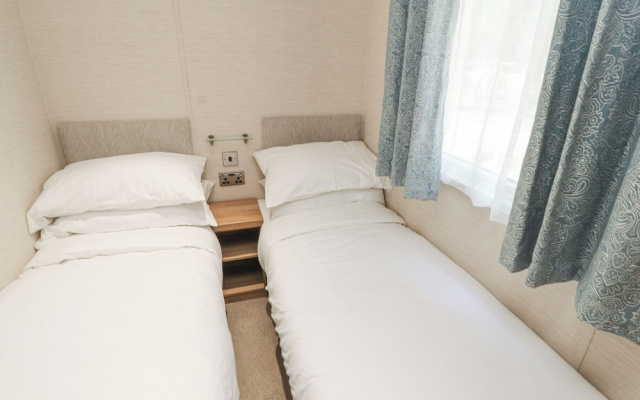 Lodge 1