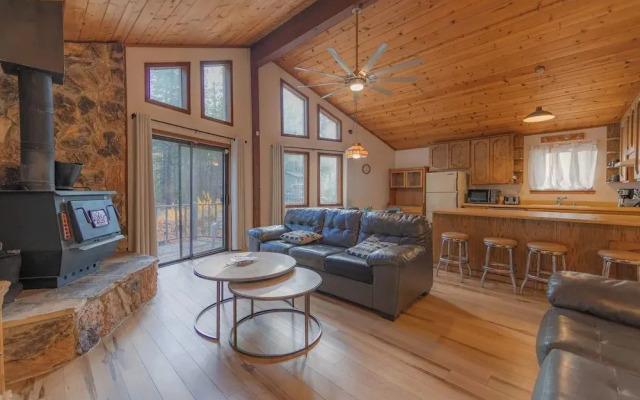 Oglala Little Lodge - Cabin Getaway
