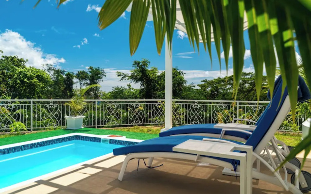 Luxurious 2-bed Villa in Bel Ombre Mahe Seychelles