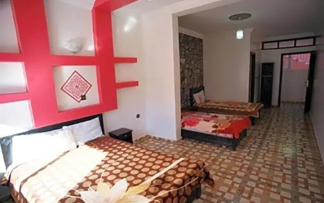 Auberge Bab Imouzer