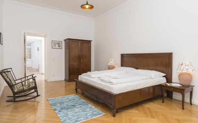 Palais Kronprinz Rudolf by Welcome2Vienna